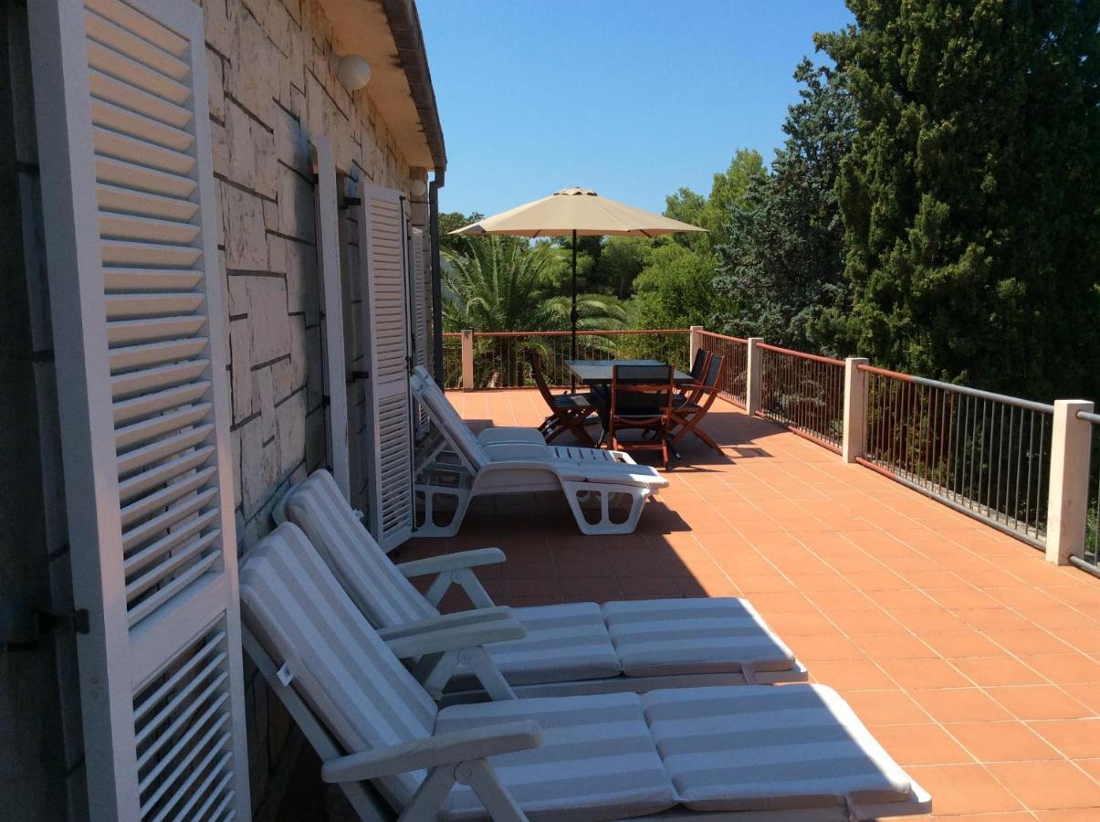 Apartment Supetar Blue Sky Exterior photo
